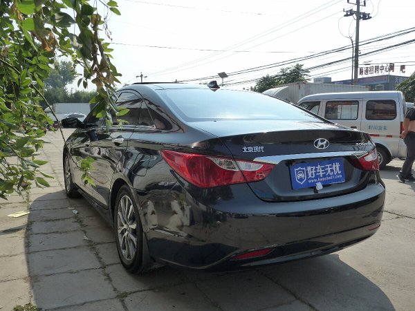 现代索纳塔八 2013年上牌