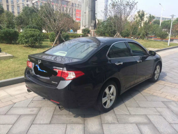 北京本田思铂睿2010年上牌二手车报价_多少钱,2010年上牌的本田思铂睿