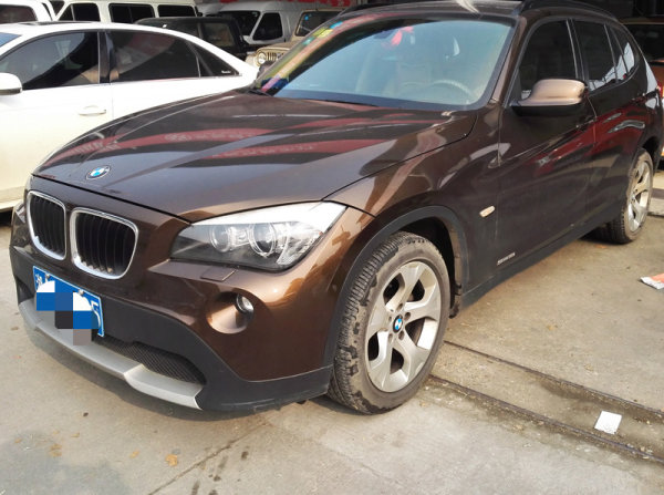 2011年上牌宝马x1(进口)