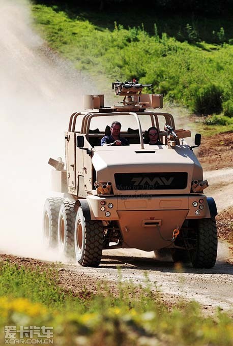 也就是说,这部tmv已经不单单是一部强悍的突击车了,而是一部敞篷版的