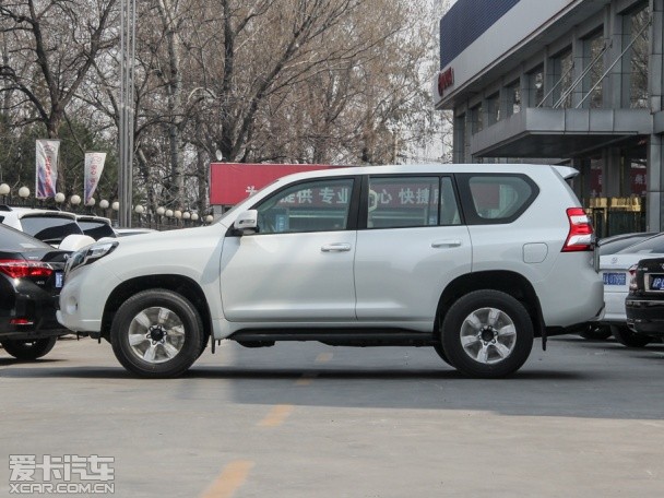 一汽丰田2015款普拉多