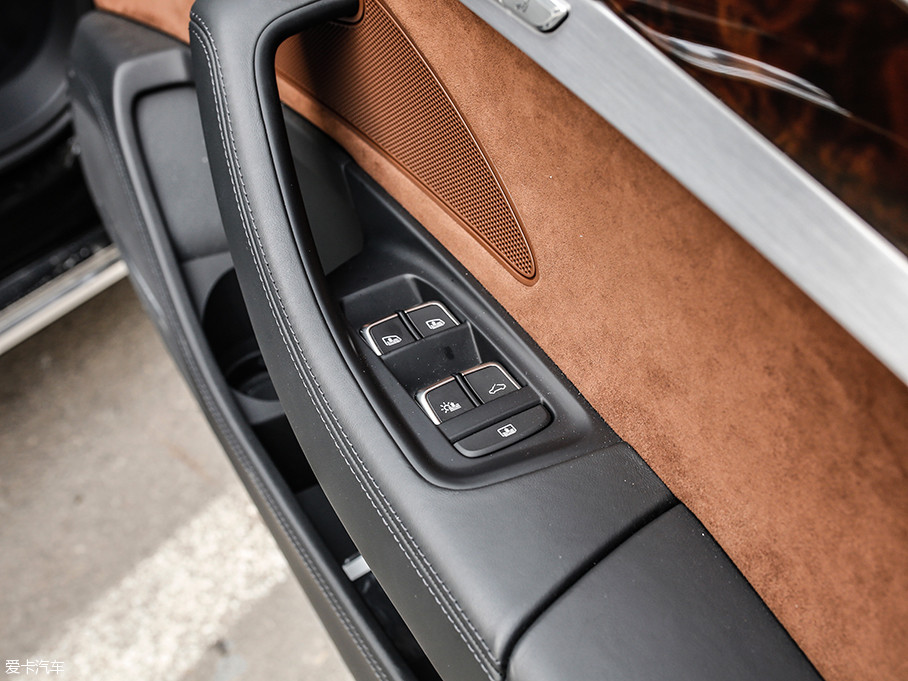 > 奥迪a8l w12品质测试