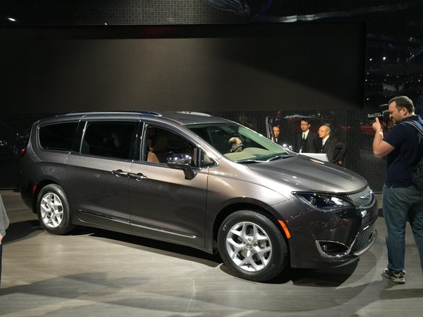 克莱斯勒新Pacifica